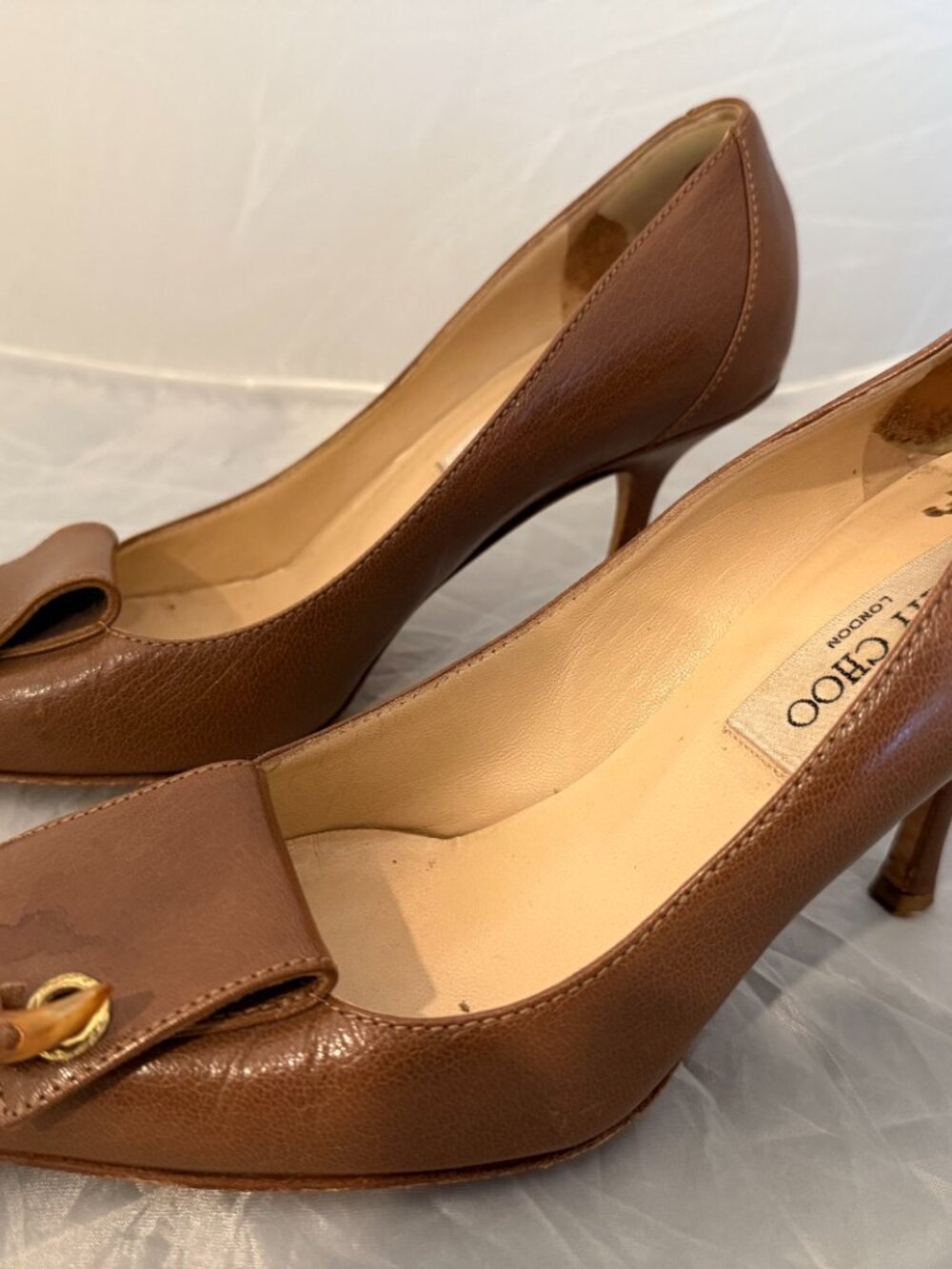 Vintage Jimmy Choo Brown Leather Pumps Heels with Horn Detail – Women's Size 7 - Picture 5 of 8